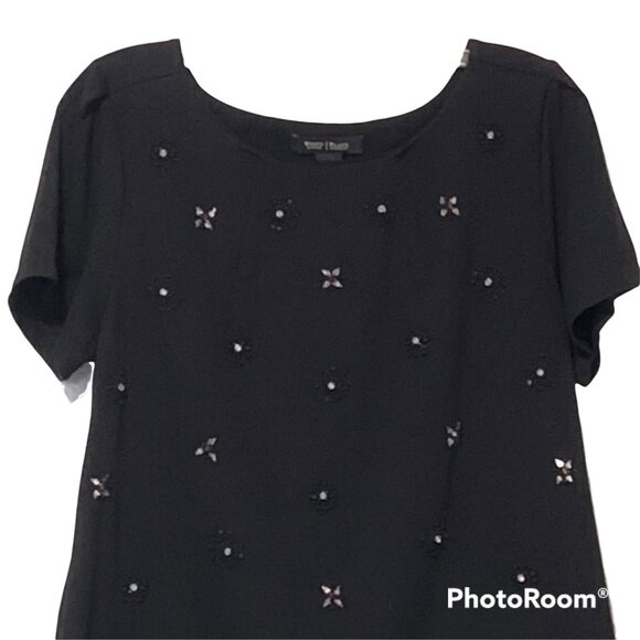 White House Black Market Medium Black Short Sleeve Blouse - Picture 3 of 10